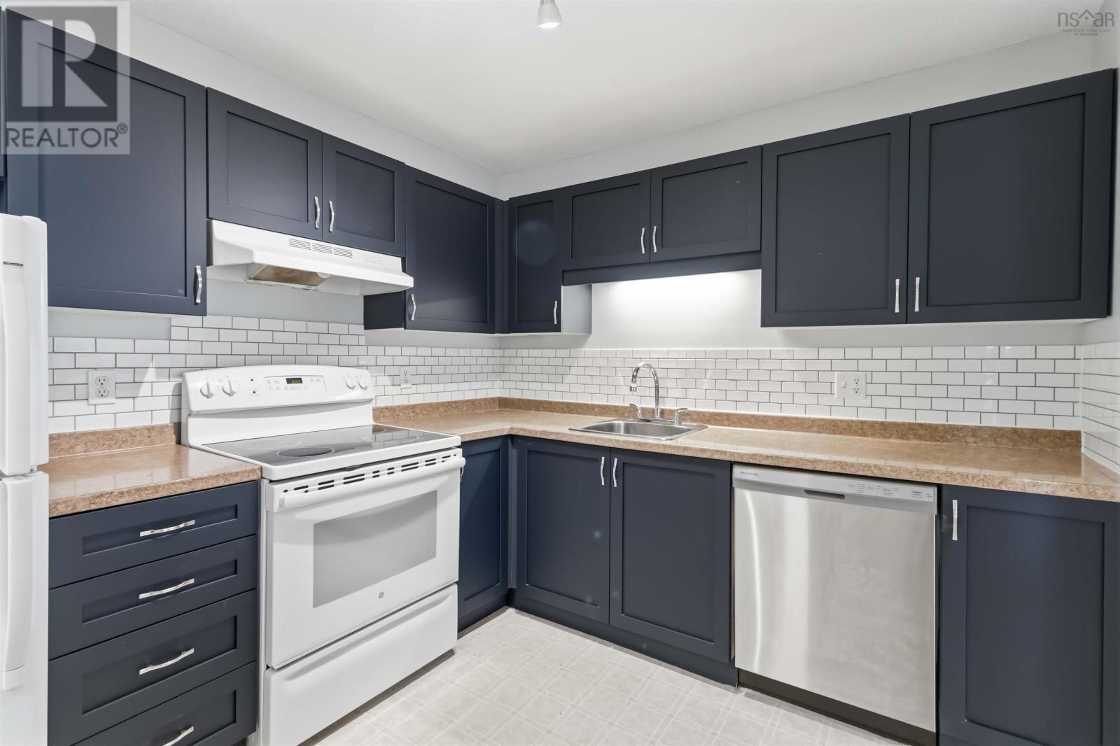 #401 12 Spinnaker Drive - 6