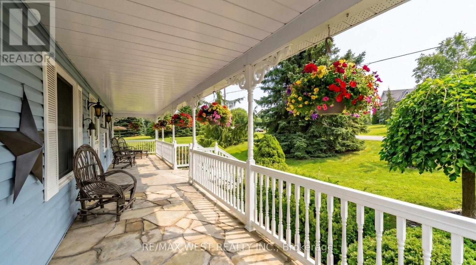 17 FOREST HILL DRIVE - 2