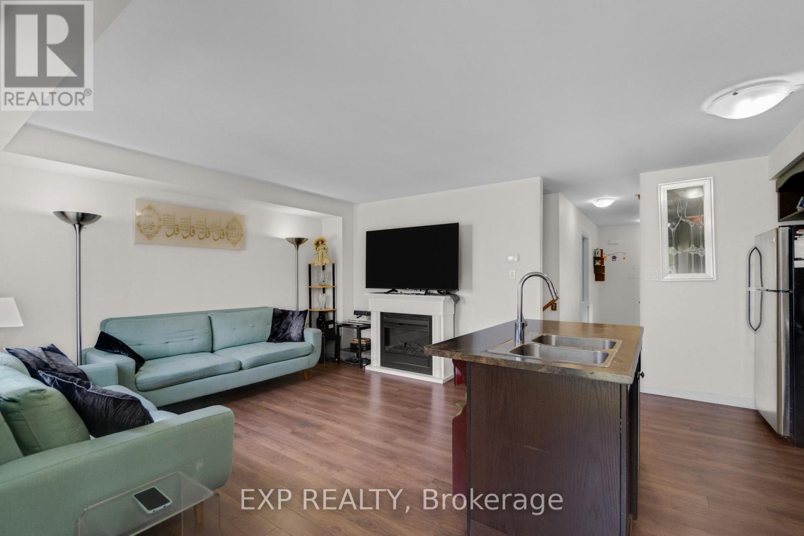 47 SHERWAY STREET - Image 10