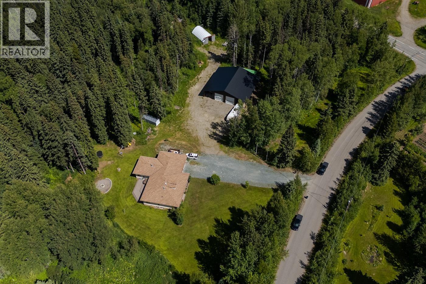 Photo 34 of 40 — 4510 FERGUSON LAKE ROAD · Prince George, BC