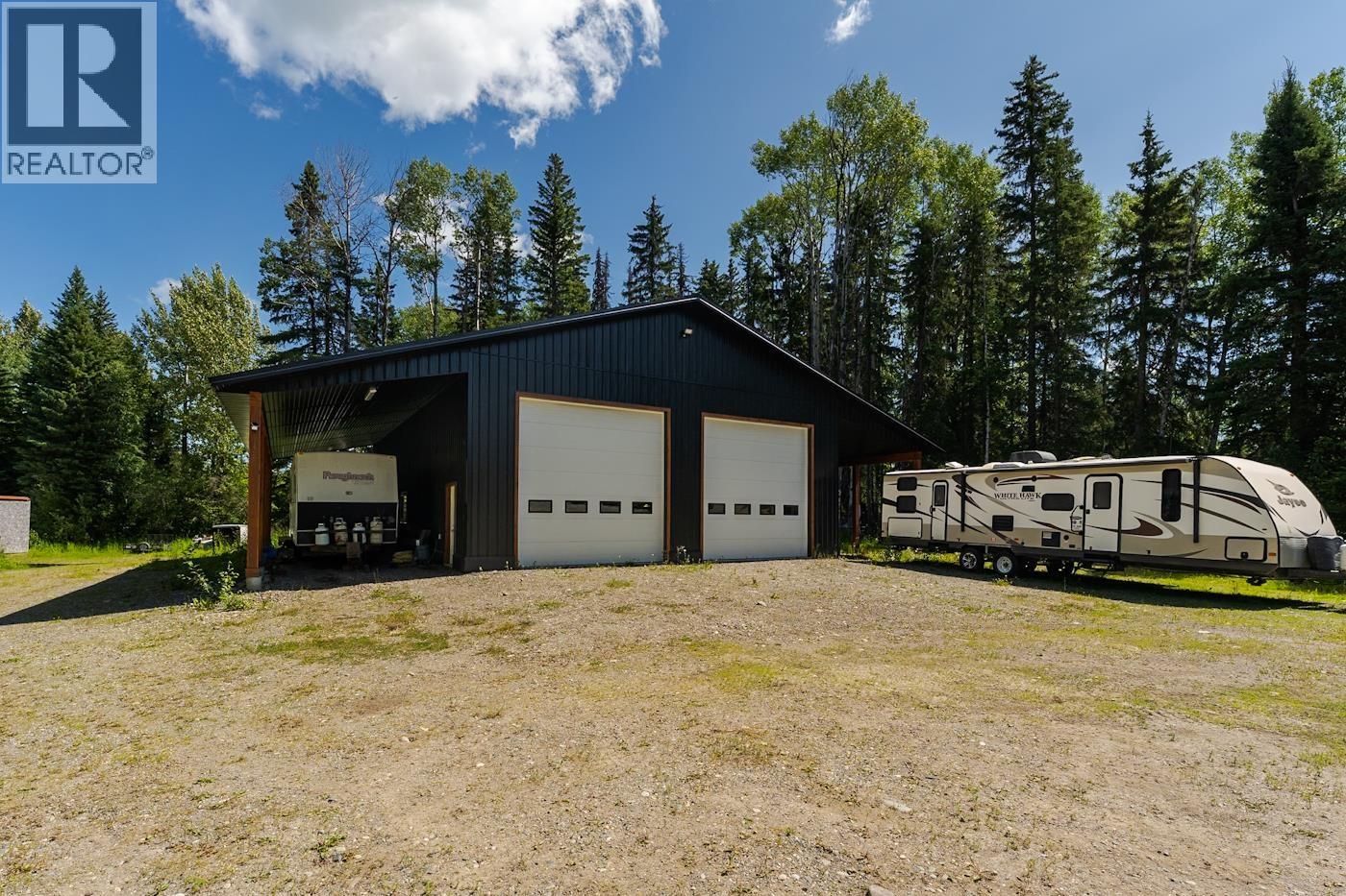 Photo 37 of 40 — 4510 FERGUSON LAKE ROAD · Prince George, BC