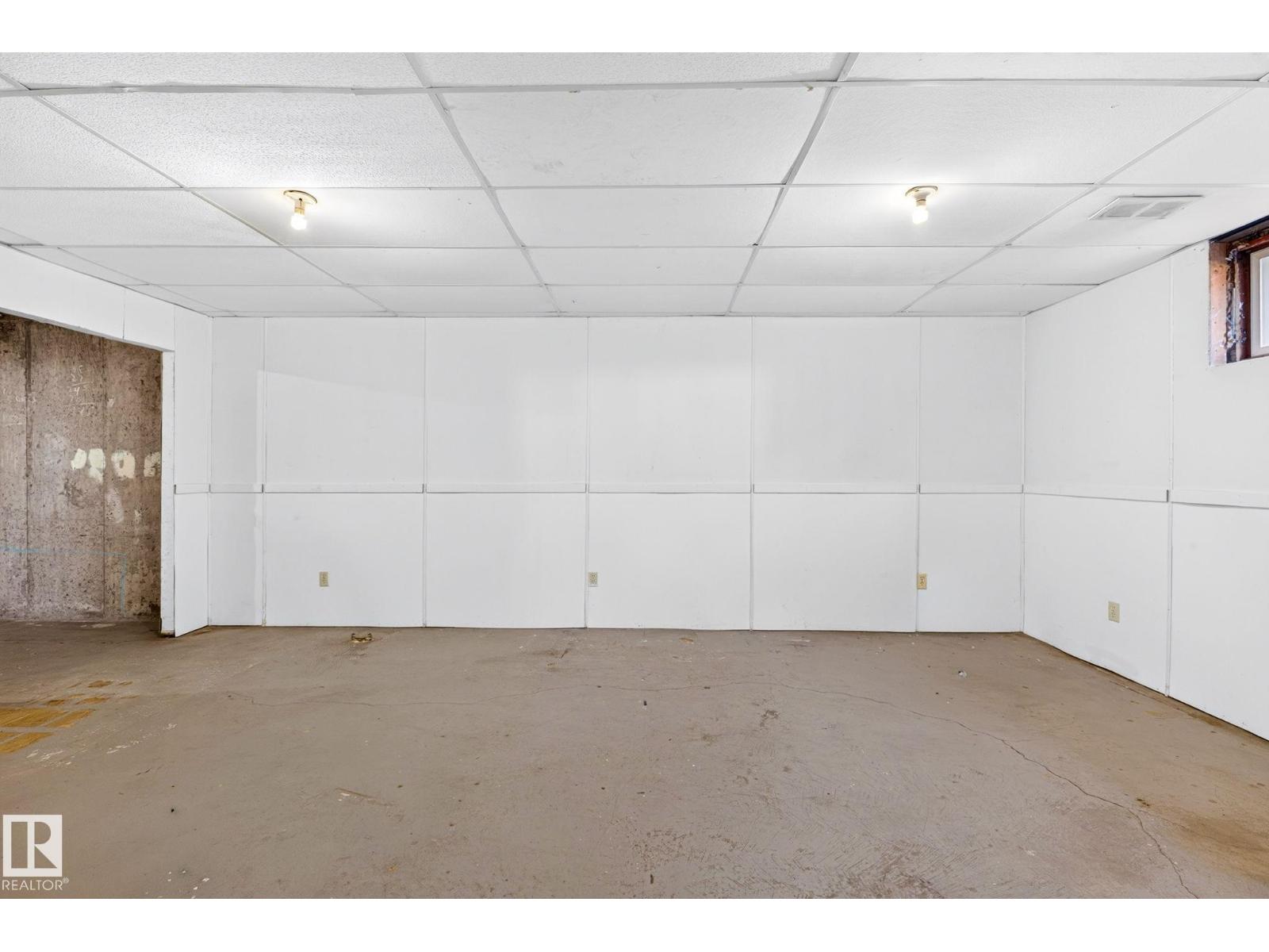 16152 110B AV NW NW - 38