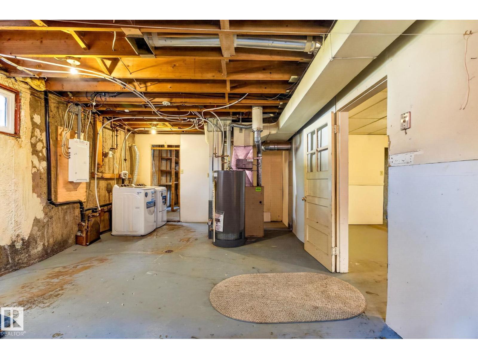 16152 110B AV NW NW - 36