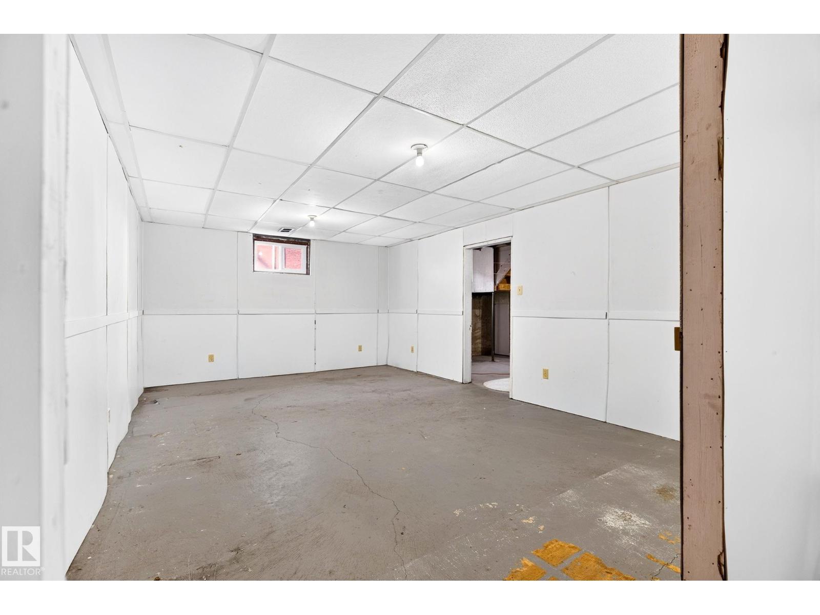 16152 110B AV NW NW - 39