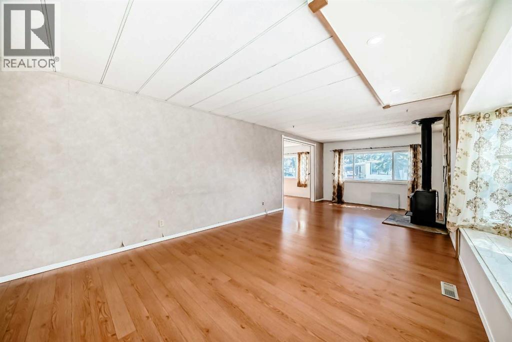 212, 3223 83 Street NW - 8