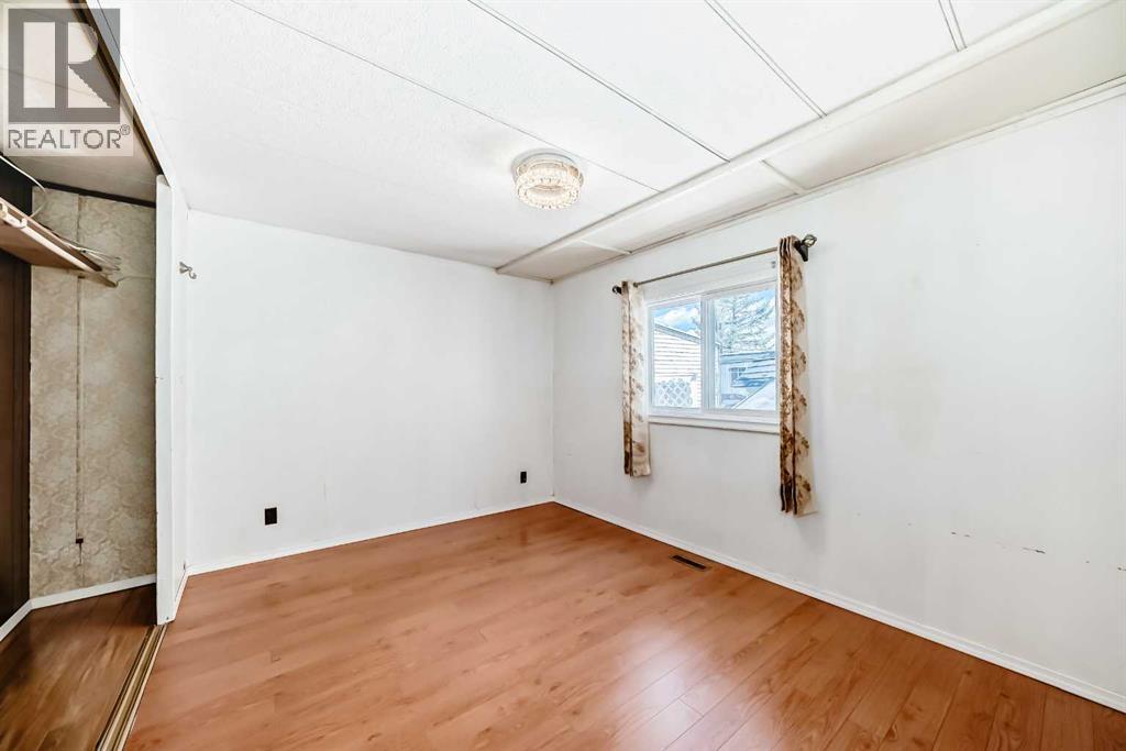 212, 3223 83 Street NW - 11