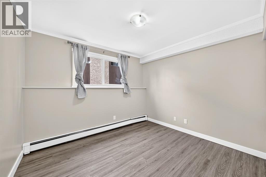 #1 11415 8 Street SW - 15