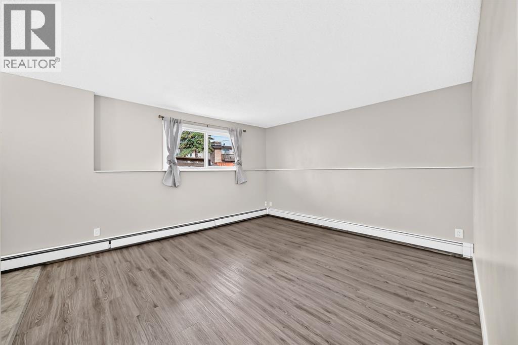 #1 11415 8 Street SW - 11