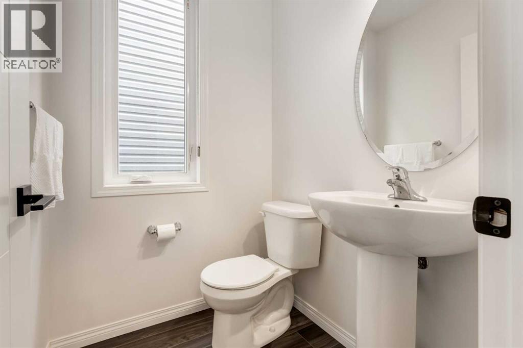 14 Cityside Terrace NE - Image 5