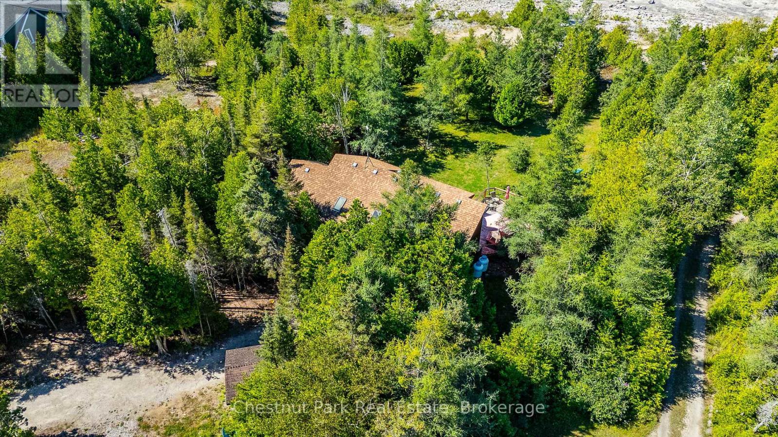 139 HURON DRIVE - 42