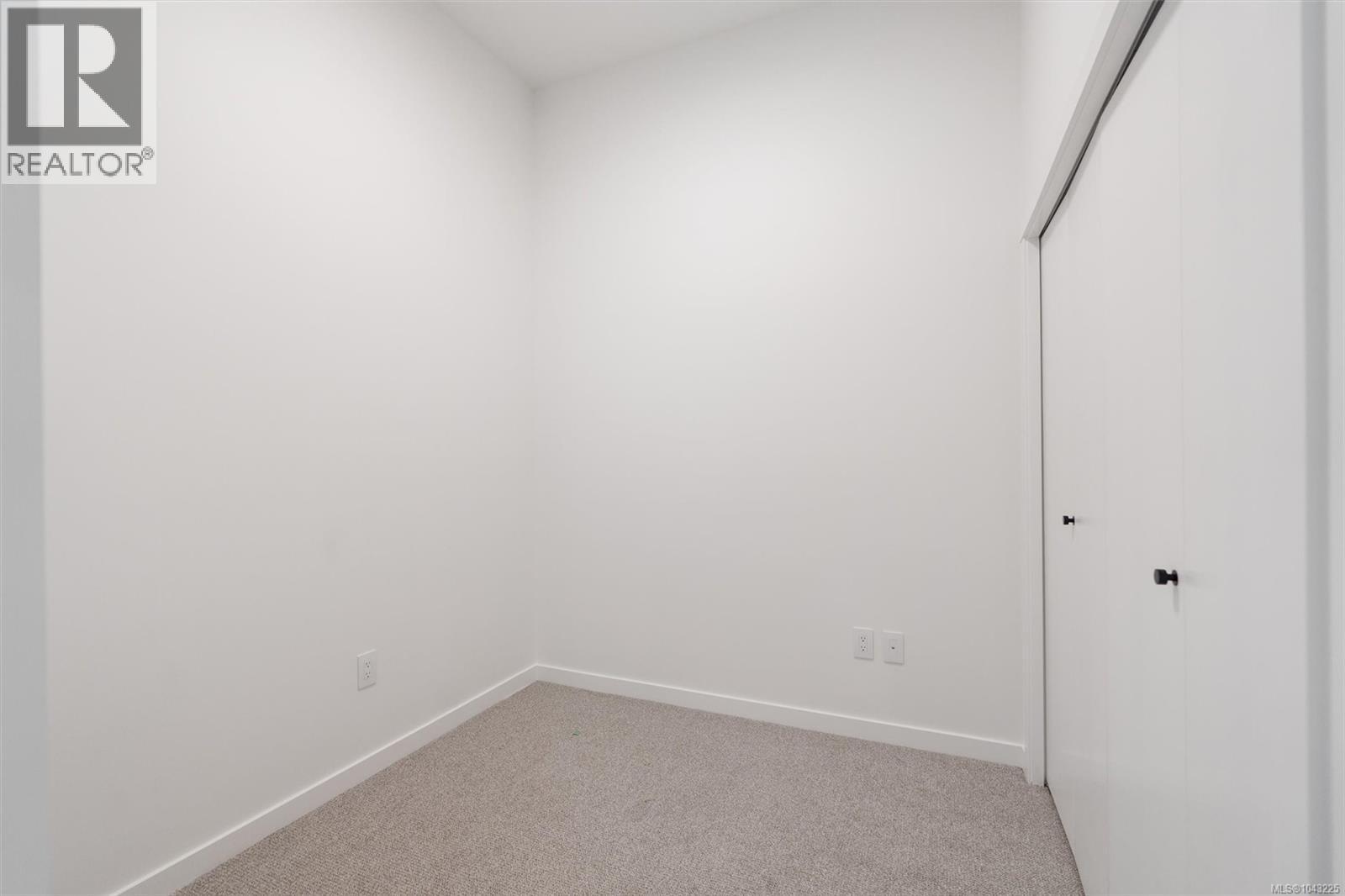 #103 1075 Tillicum Rd - 15