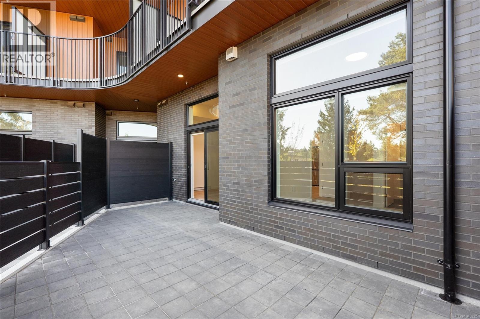 #103 1075 Tillicum Rd - 19