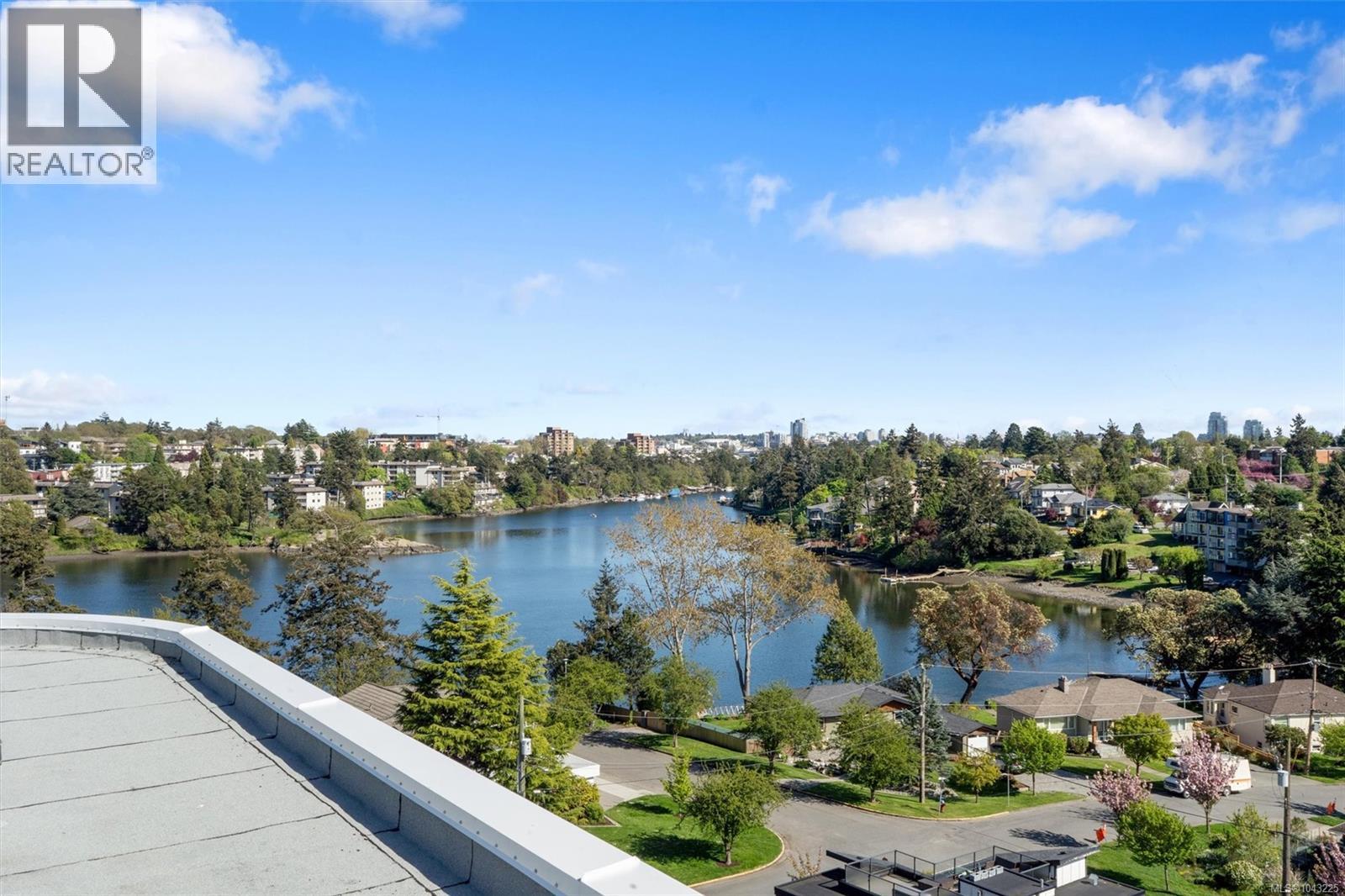 #103 1075 Tillicum Rd - 24