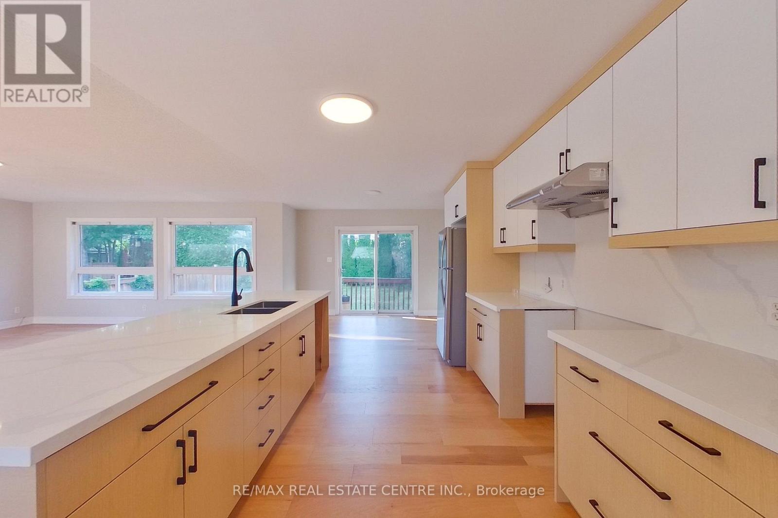 431 RAMBLEWOOD DRIVE - 15