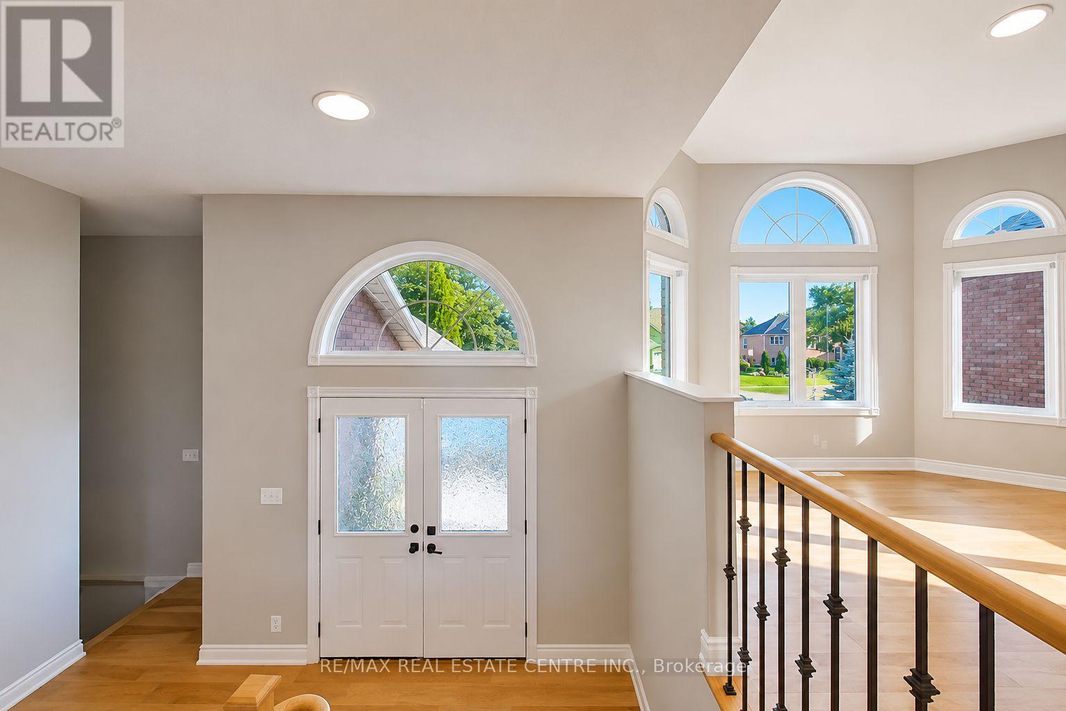 431 RAMBLEWOOD DRIVE - 3