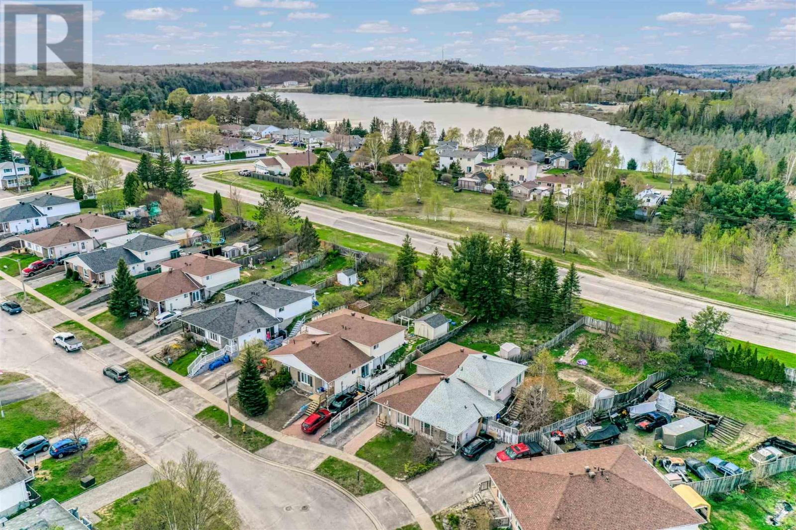 26 Lachance PL - 36