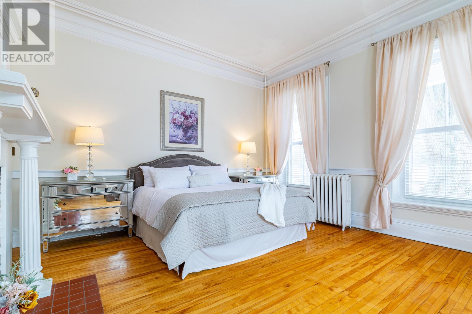 2 Ambrose Street - 11