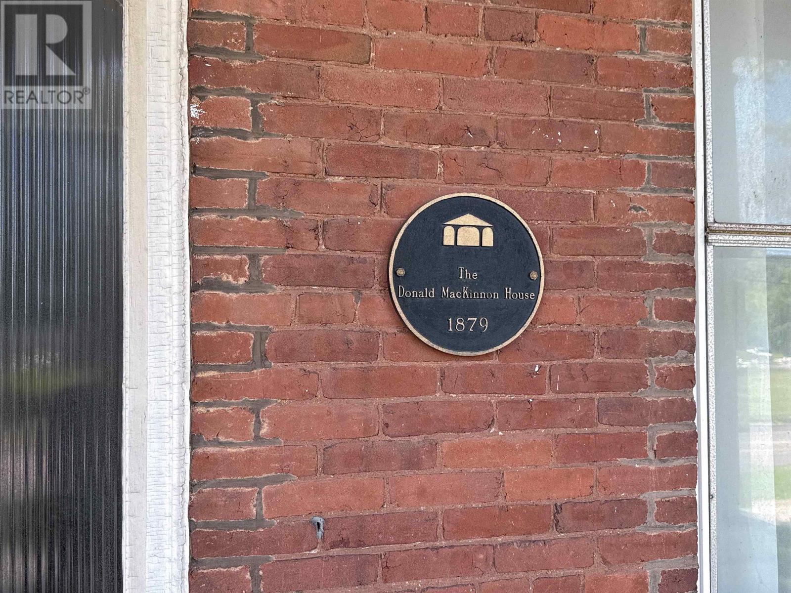 2 Ambrose Street - 3