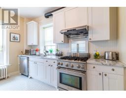 2 Ambrose Street, Brighton, PE C1E3N9 Photo 8