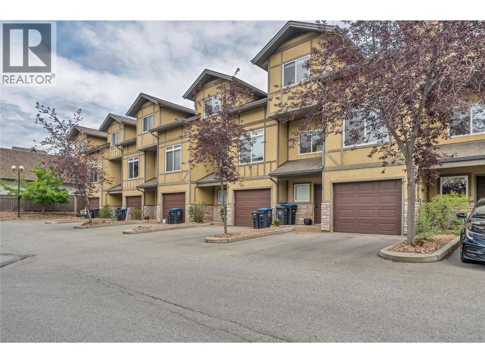 #116 48 Galt Avenue - 1