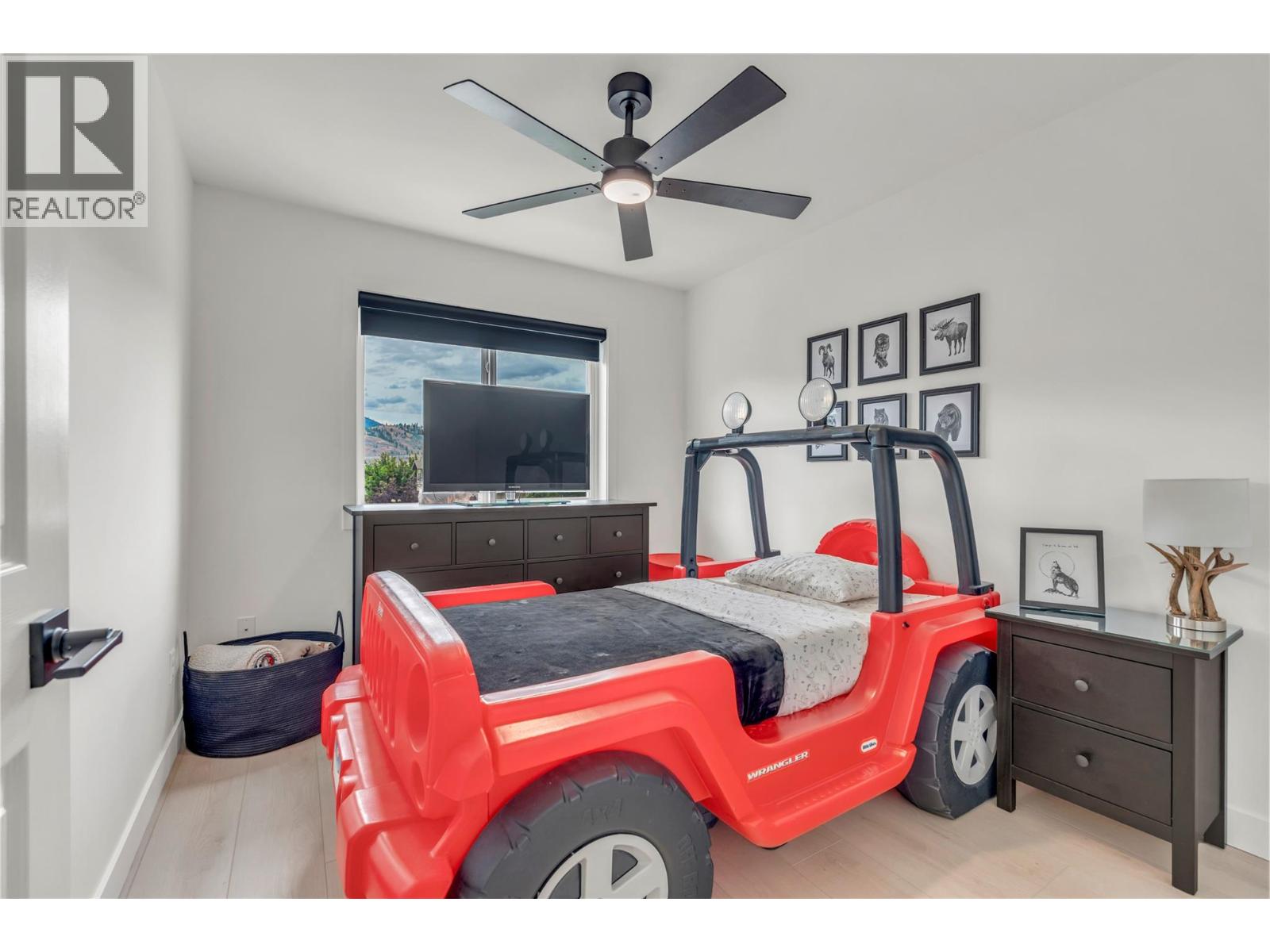 #116 48 Galt Avenue - 31