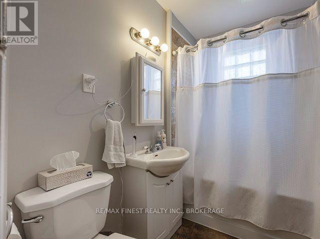 80 THOMAS STREET - 23