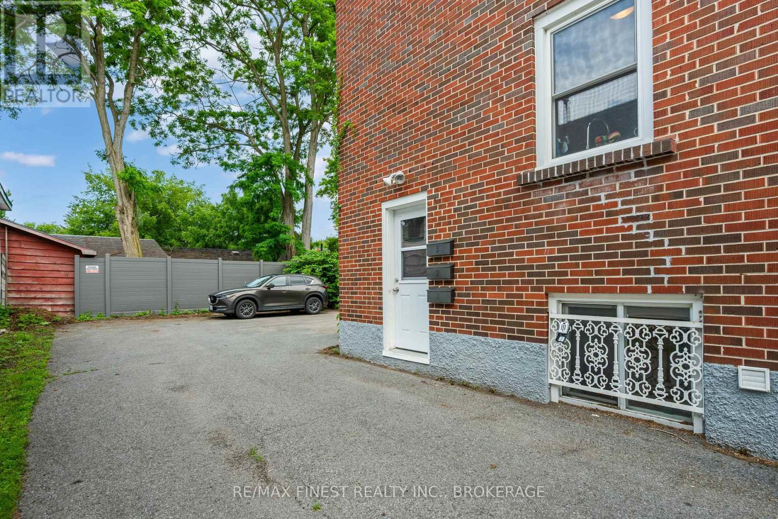 80 THOMAS STREET - 43