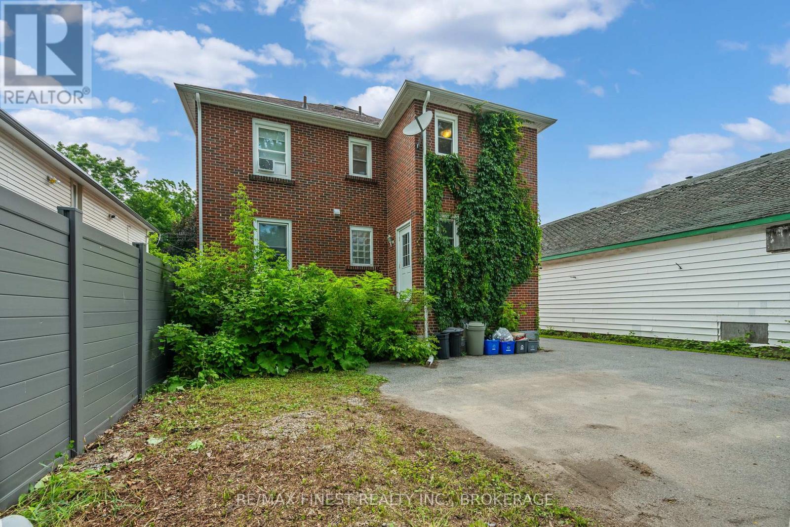 80 THOMAS STREET - 44