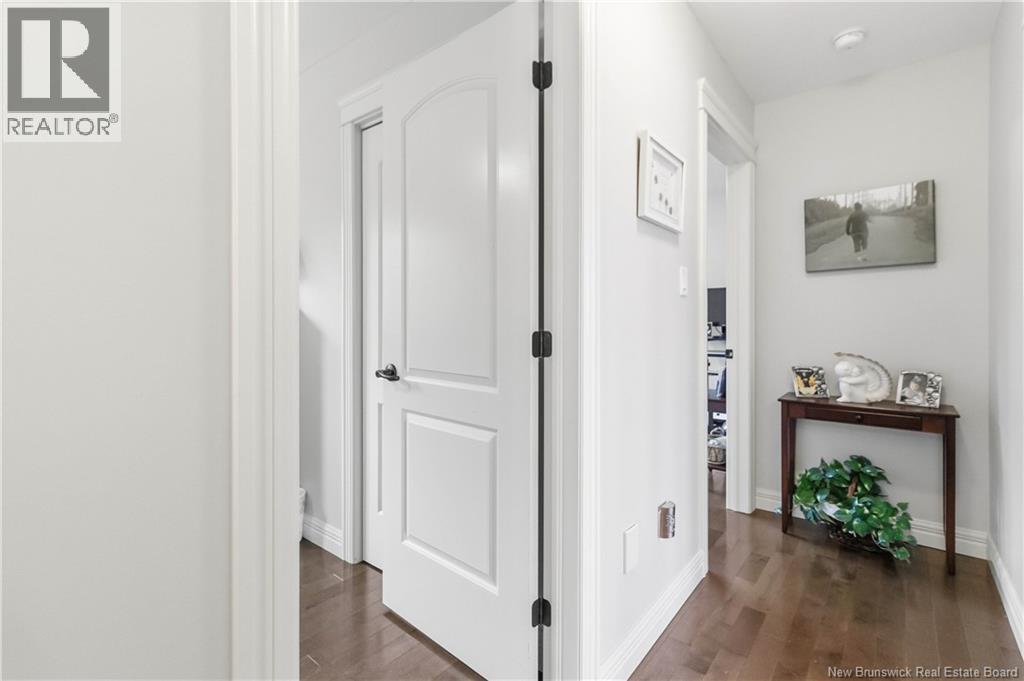 54 Clarendon Drive - Image 31