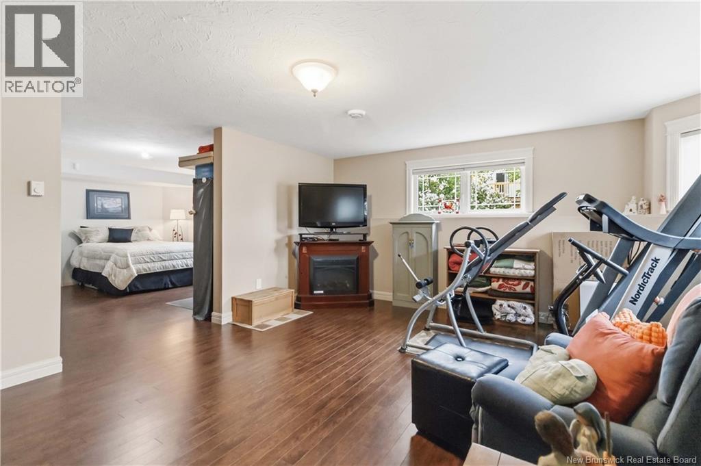 54 Clarendon Drive - 37