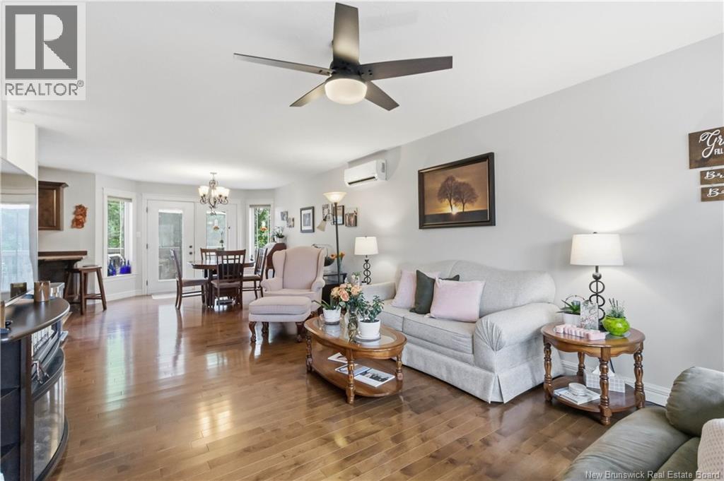 54 Clarendon Drive - 8
