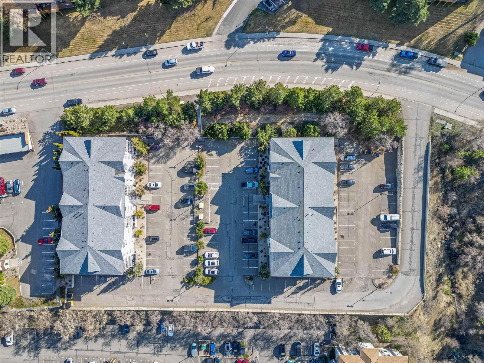 #413 1170 HUGH ALLAN Drive - 27