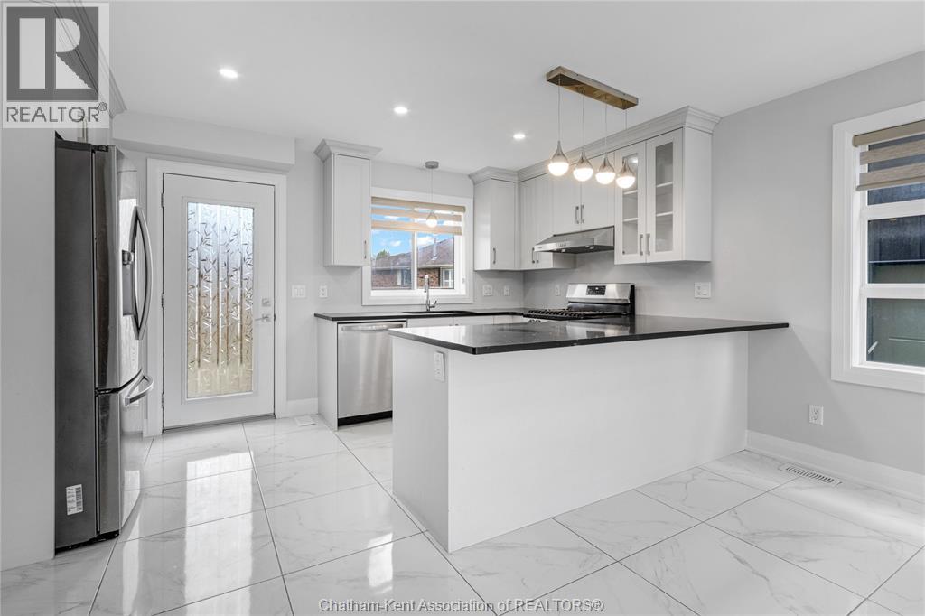 59 CHURCHILL PARK ROAD - 15
