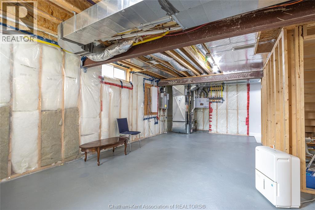 59 CHURCHILL PARK ROAD - 36
