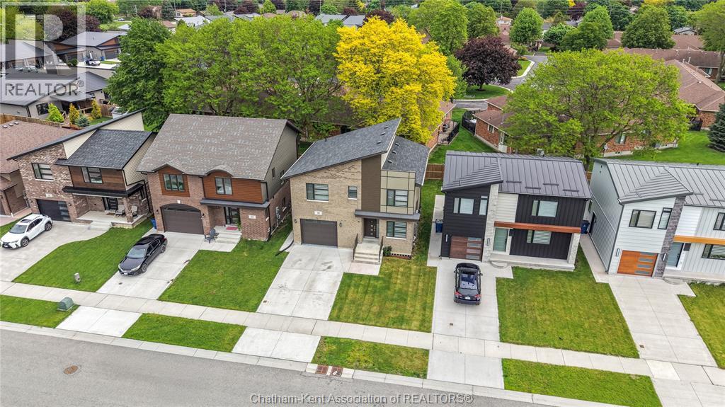 59 CHURCHILL PARK ROAD - 38