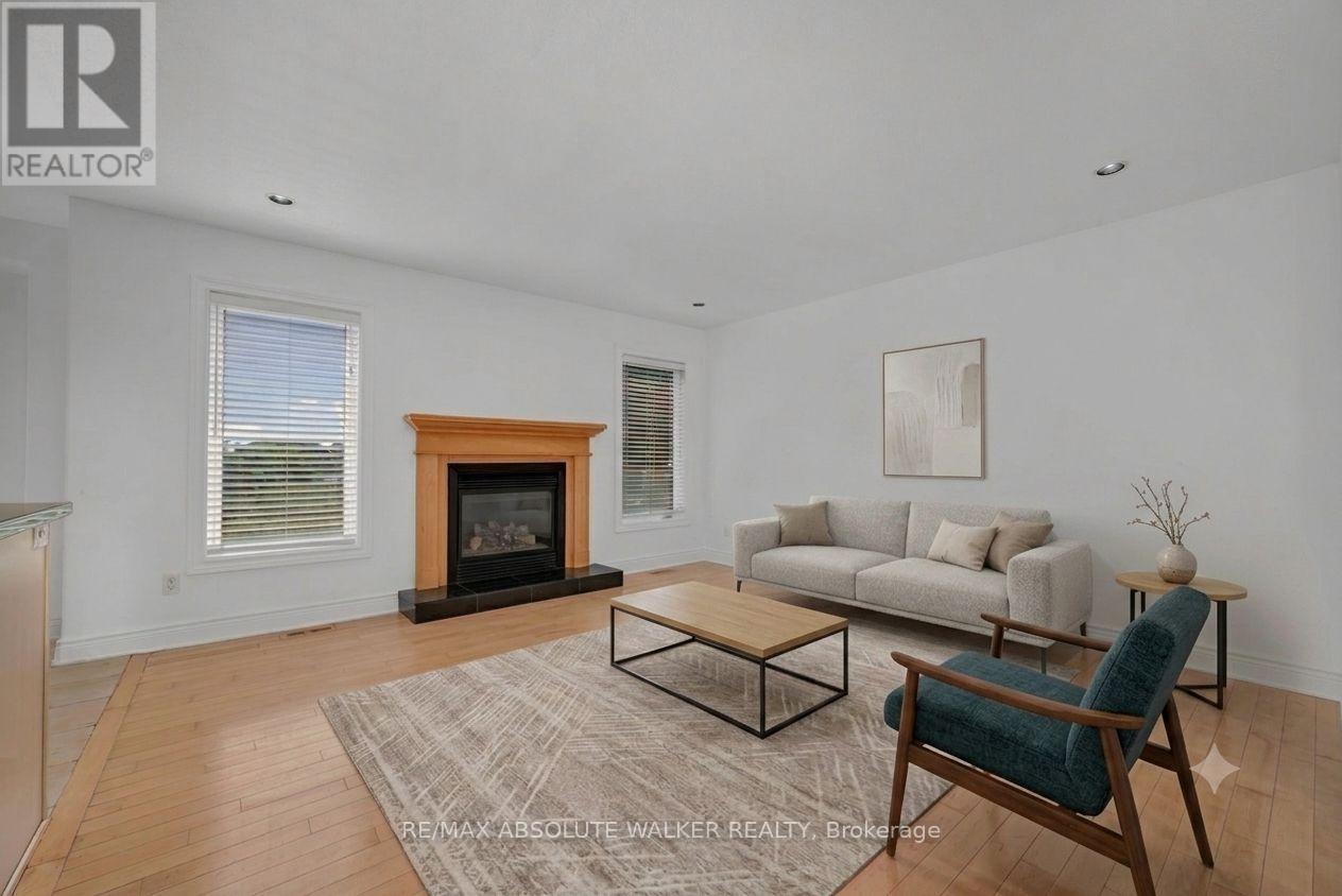 2269 SANDMAN CRESCENT - 5