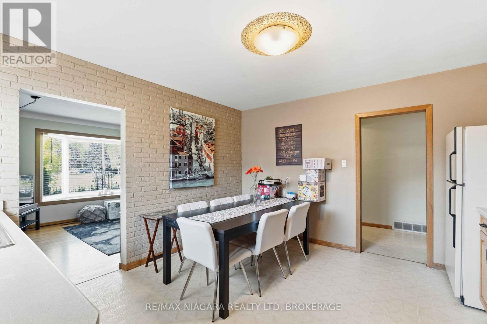 8689 FURLONG AVENUE - 11