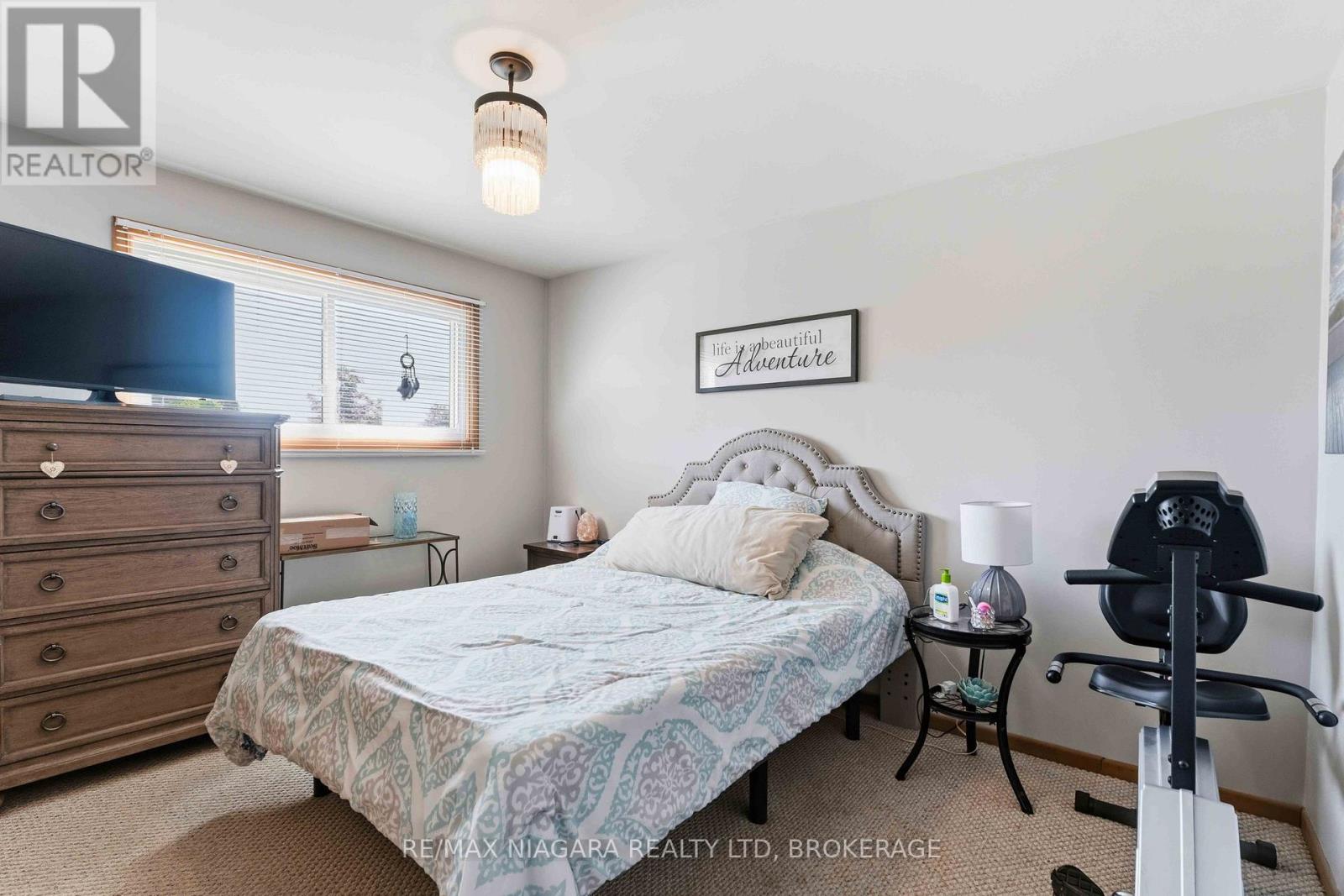 8689 FURLONG AVENUE - 13