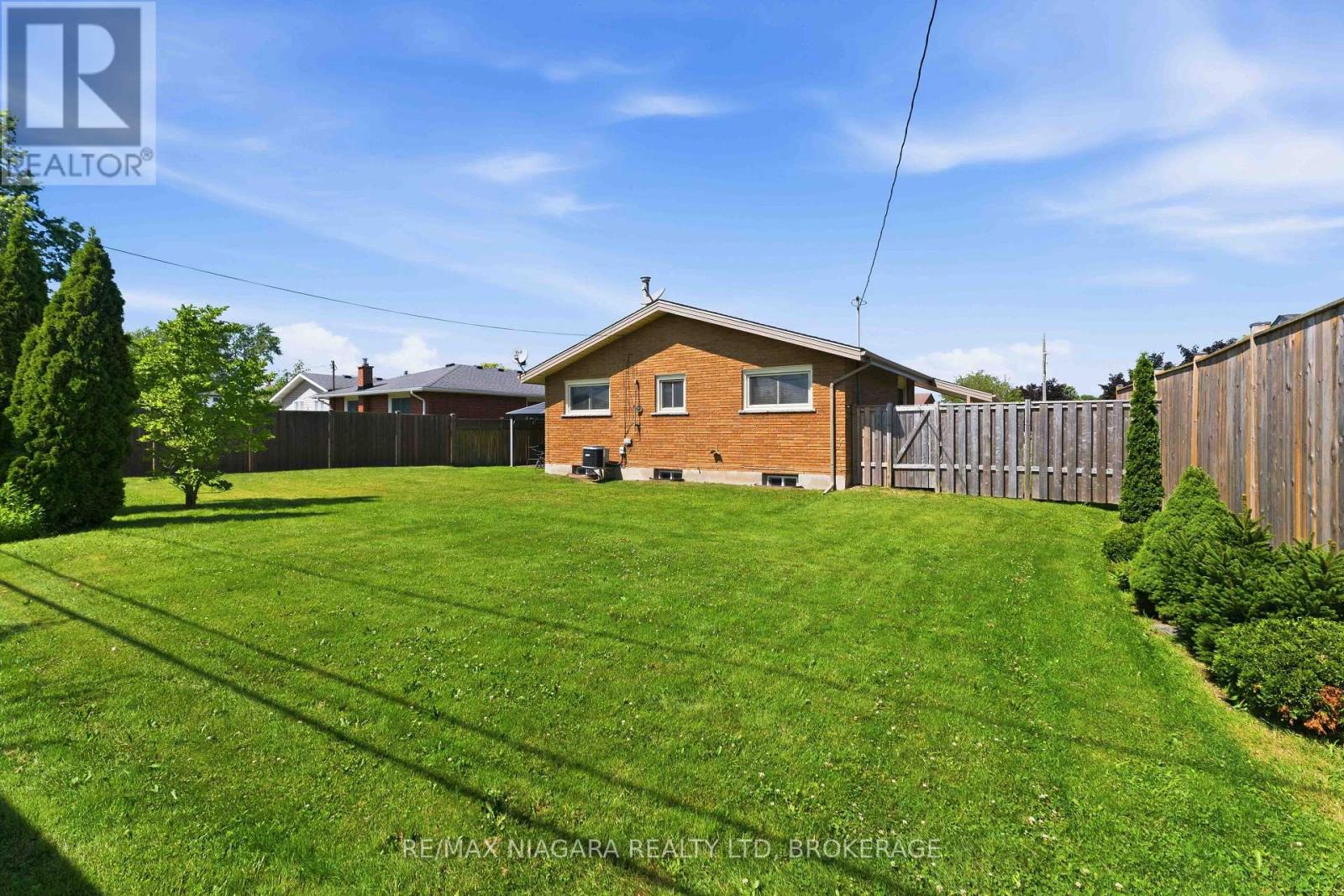 8689 FURLONG AVENUE - 31
