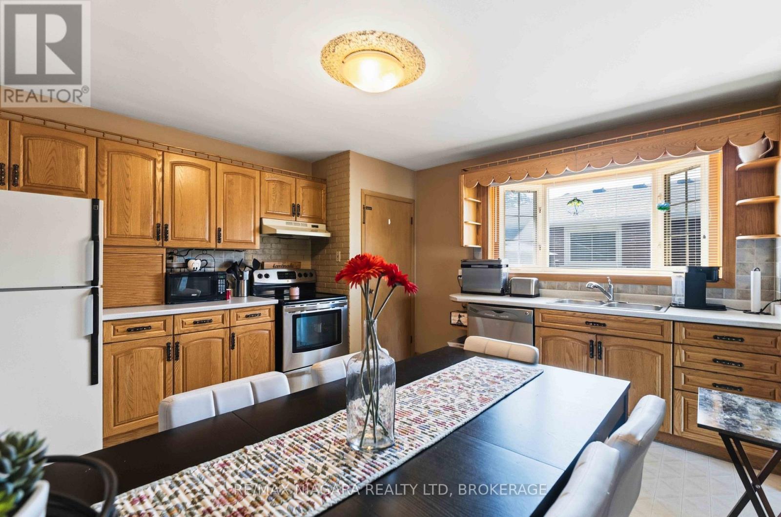 8689 FURLONG AVENUE - 8