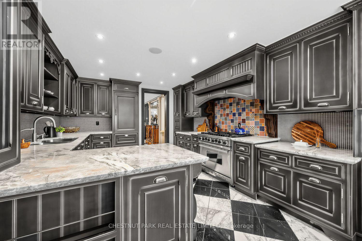 #705 33 DELISLE AVENUE - Image 13