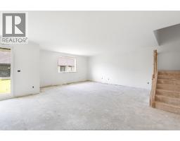 Living room - 605 Hacket Road, Amherstburg, ON N9V0H1 Photo 11