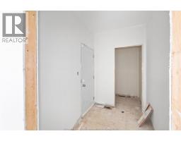 Mud room - 605 Hacket Road, Amherstburg, ON N9V0H1 Photo 13