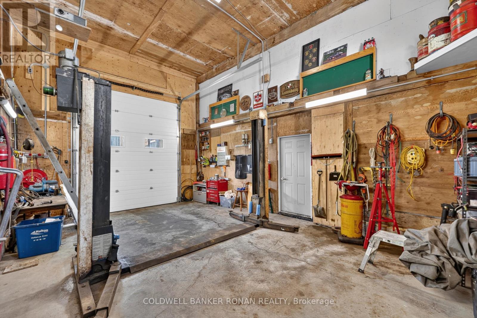 5814 CONCESSION ROAD 7 - 43