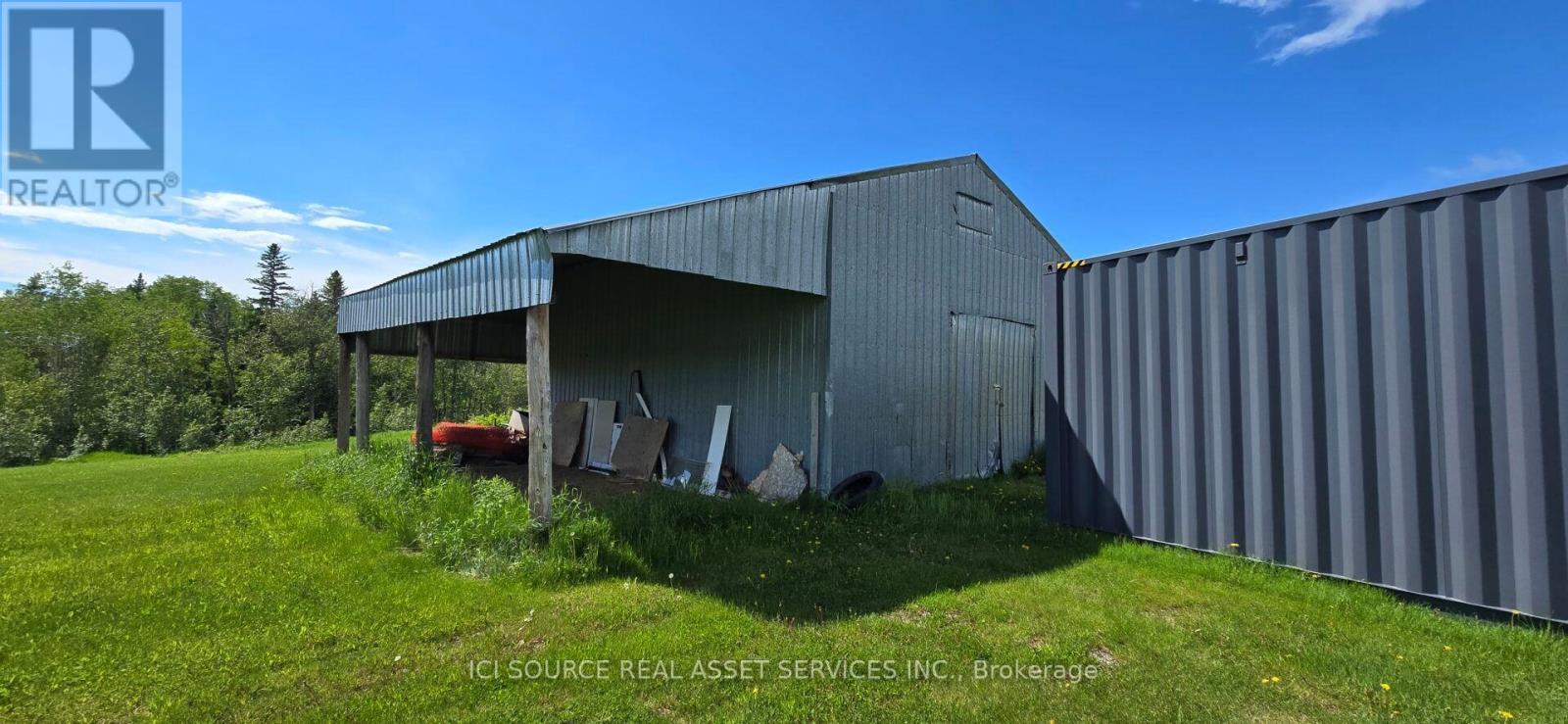 1527 HIGHWAY 11 W - 18