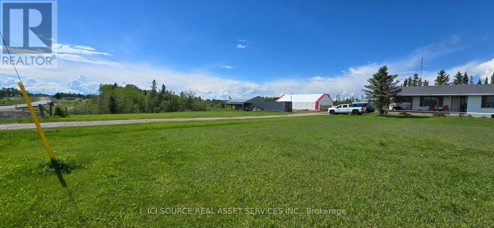 1527 HIGHWAY 11 W - 17