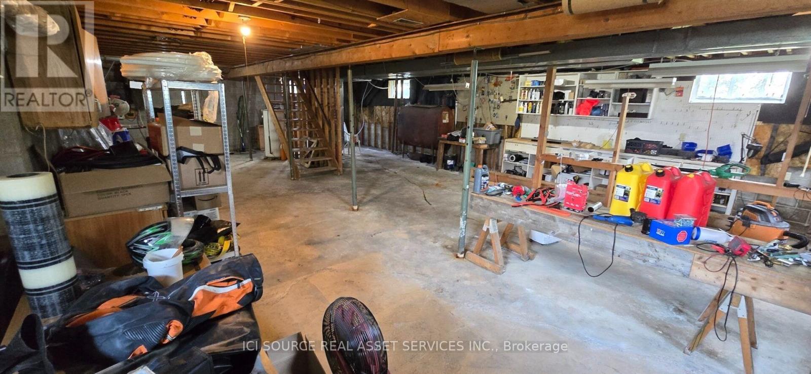 1527 HIGHWAY 11 W - 15