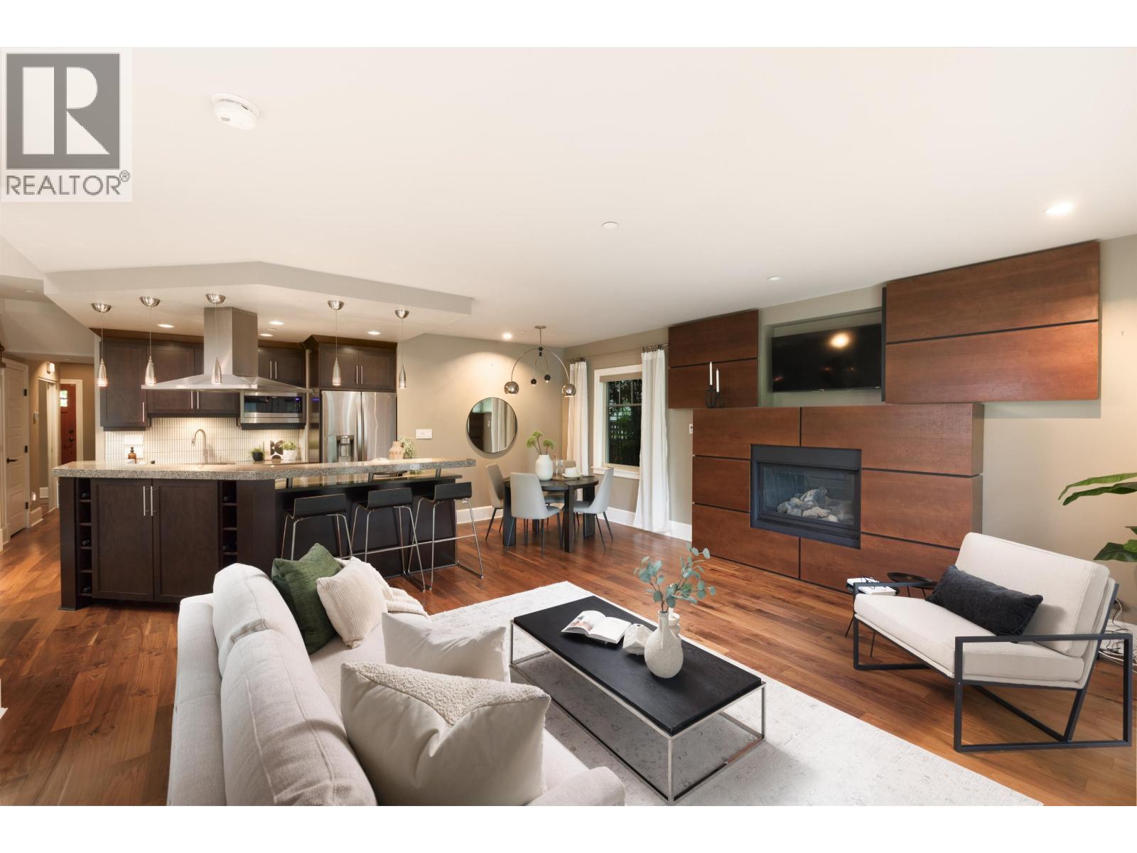 3 Bed, 3 Bath House for Sale in Vancouver – 850 E 10TH AVENUE, Vancouver – MLS# R3146075 - Image 12