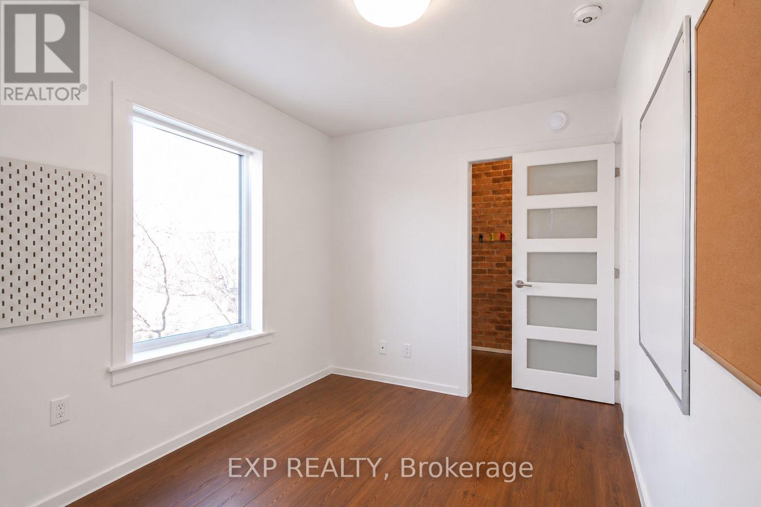 114 SWEETLAND AVENUE, Ottawa. Luxury613. By Peter Sagos - Image 21