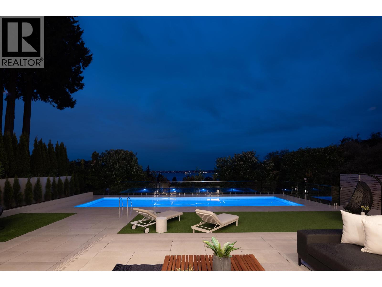 2356 OTTAWA AVENUE, West Vancouver